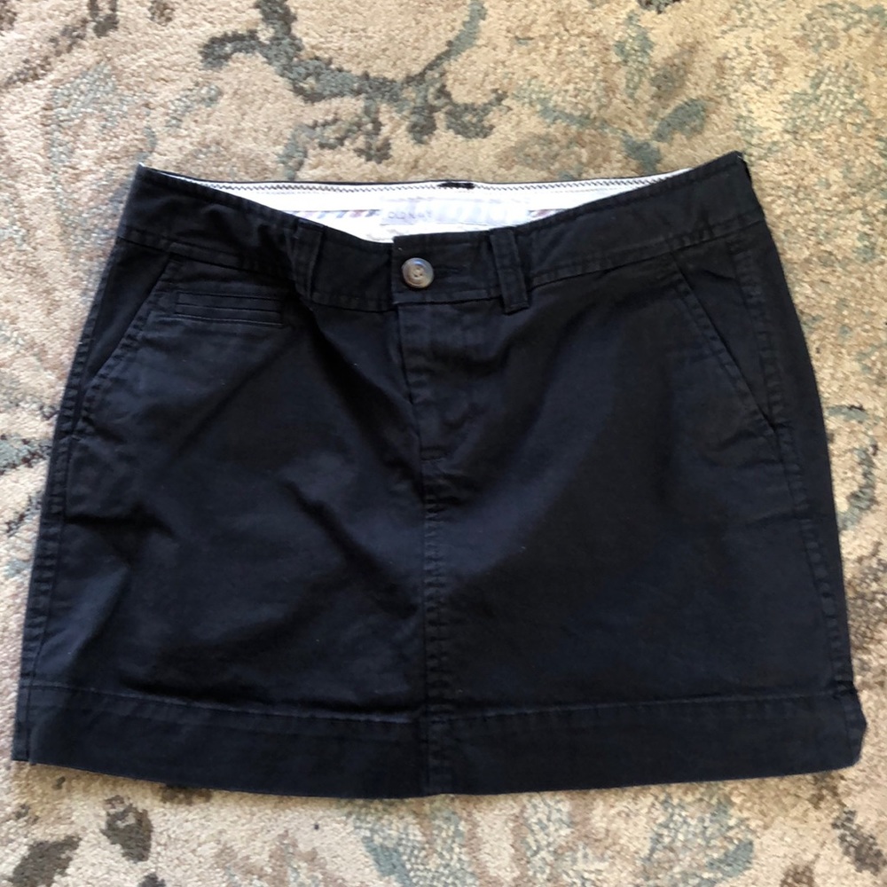 Black Old Navy skirt